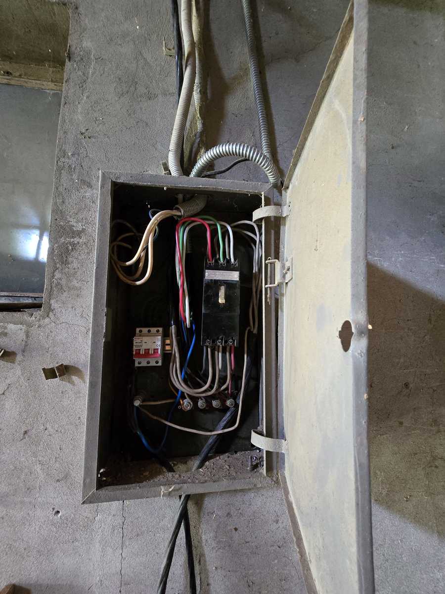 1877290589505481