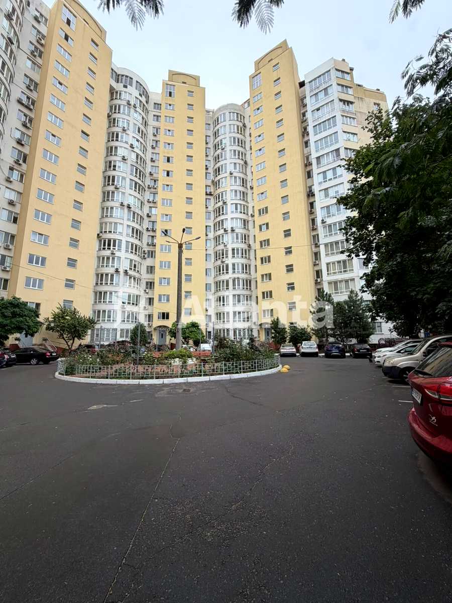 1877290722820799