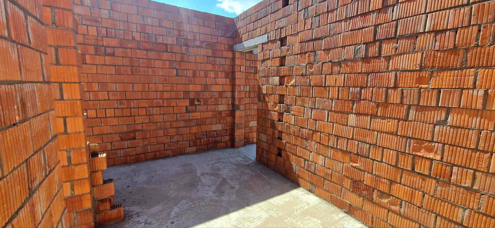 1877291764321103