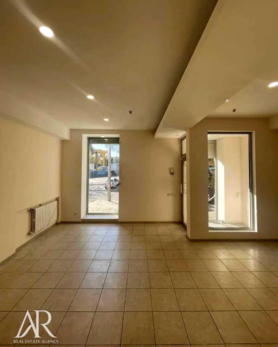 1877293061844117