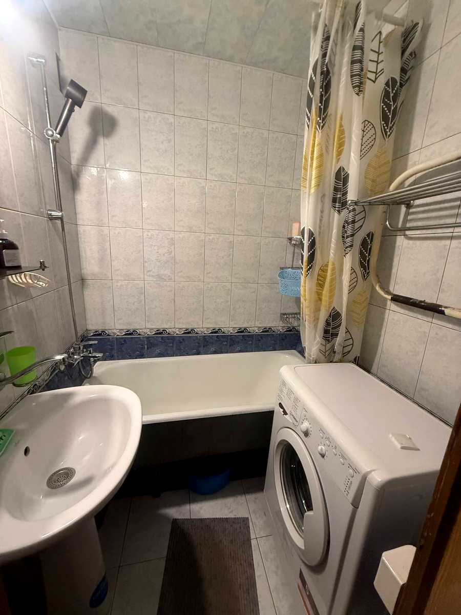 1877293529297547