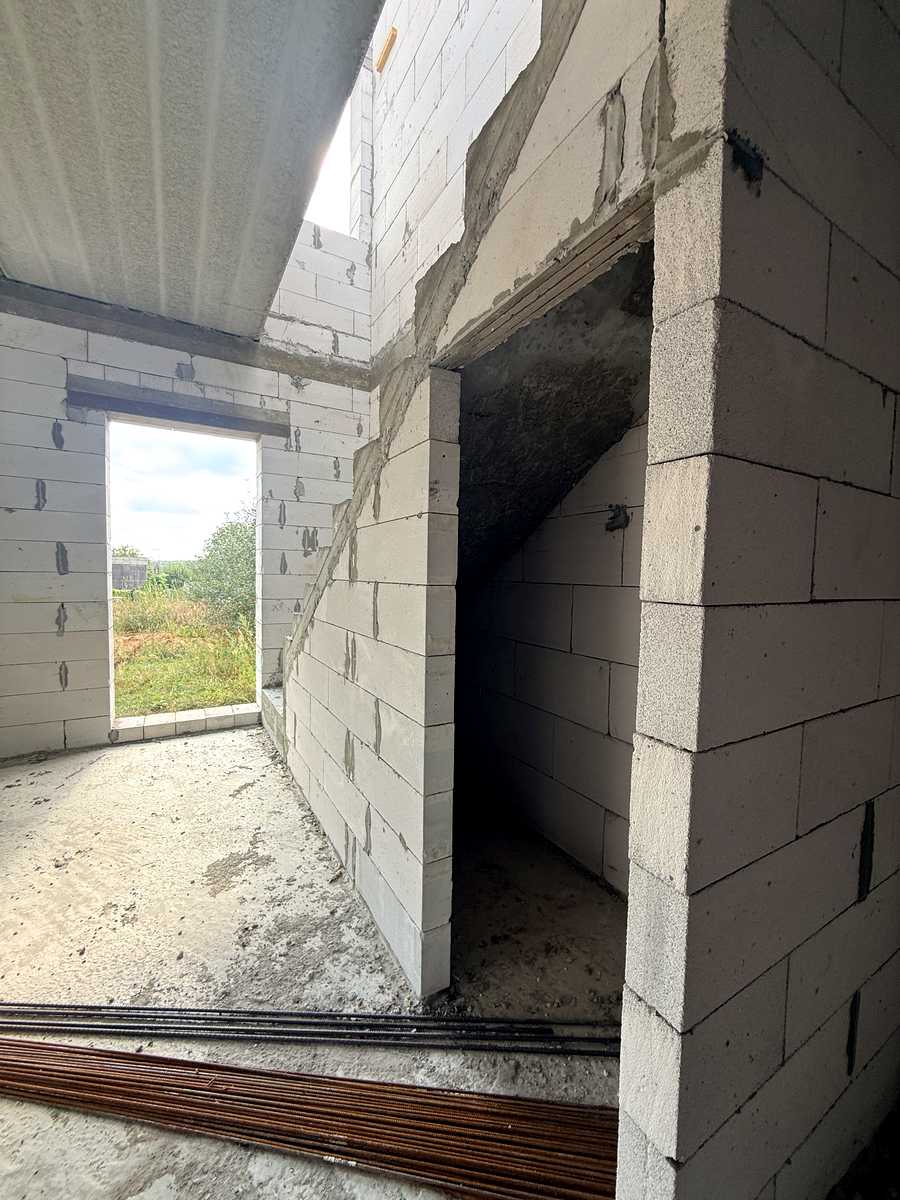 1877294227657166