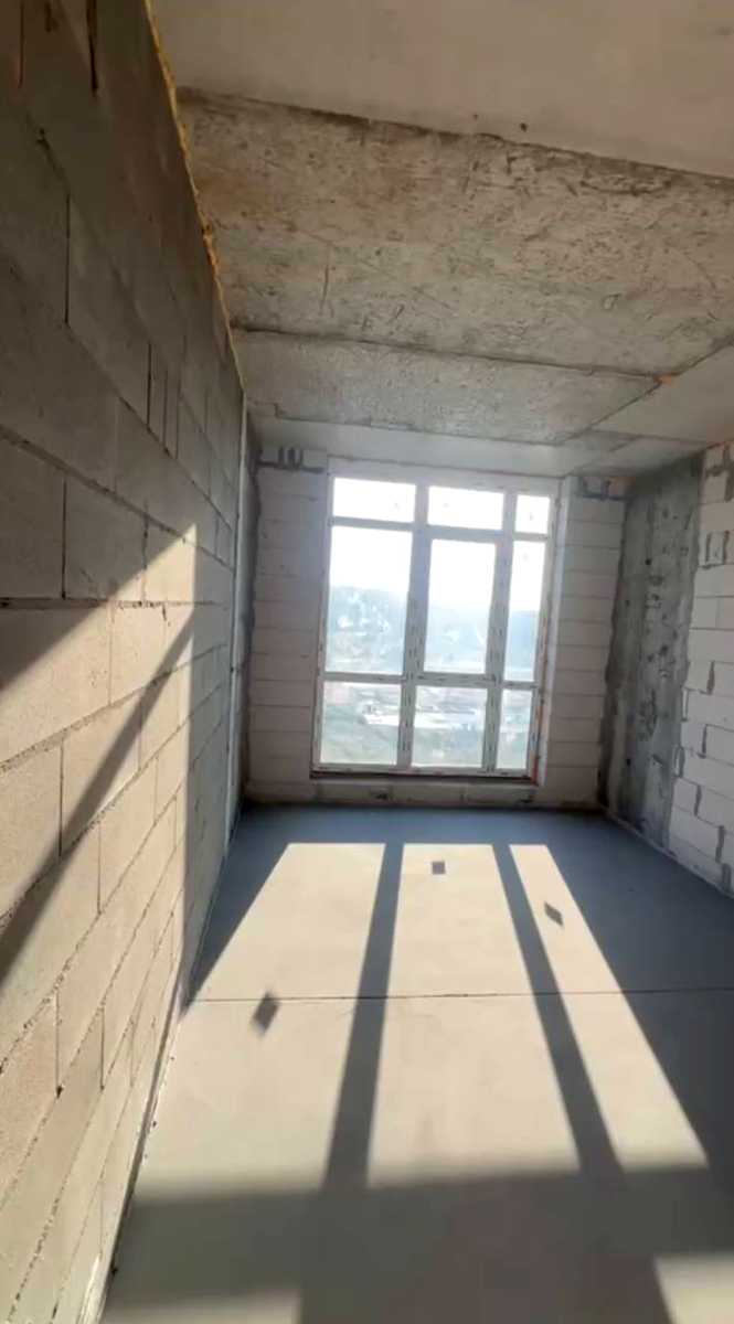 1877294840532927