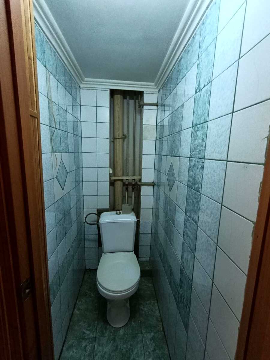 1877295263054332