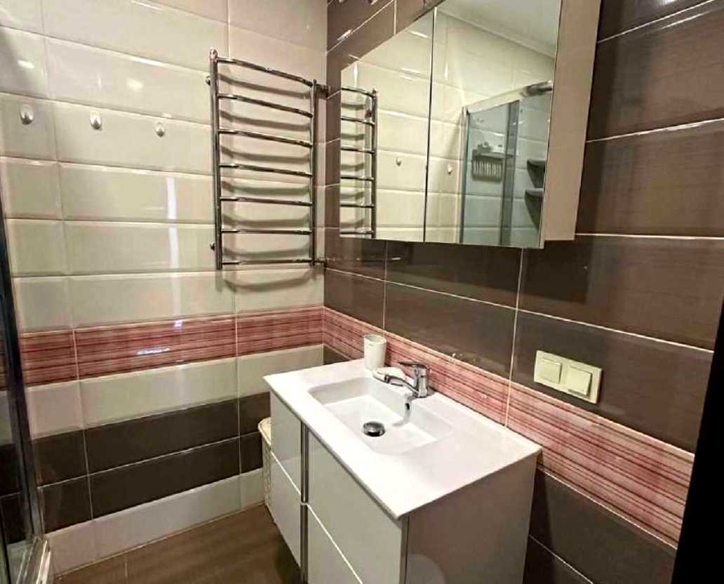 1877295623959710