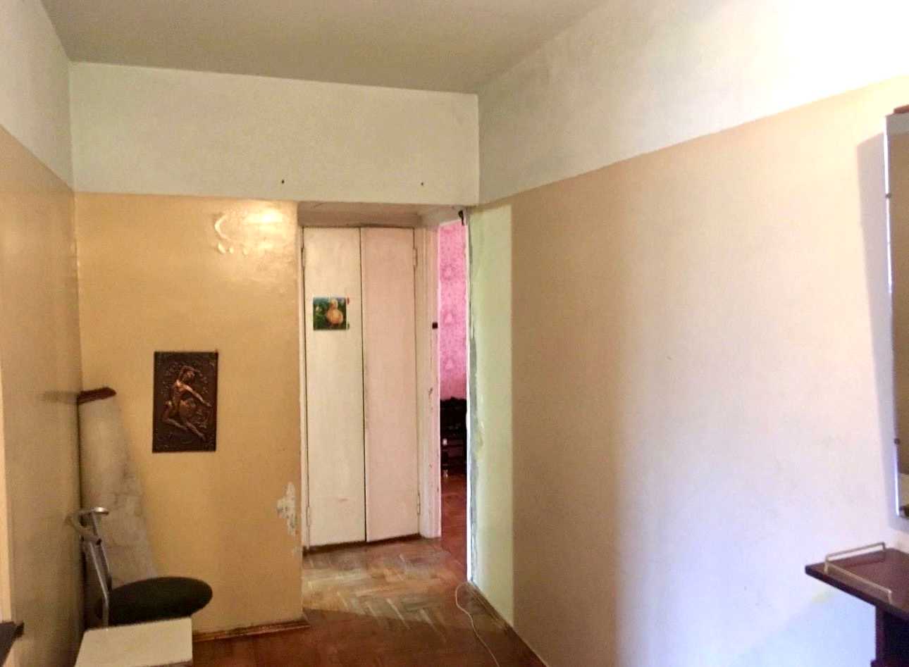 1877295700575410