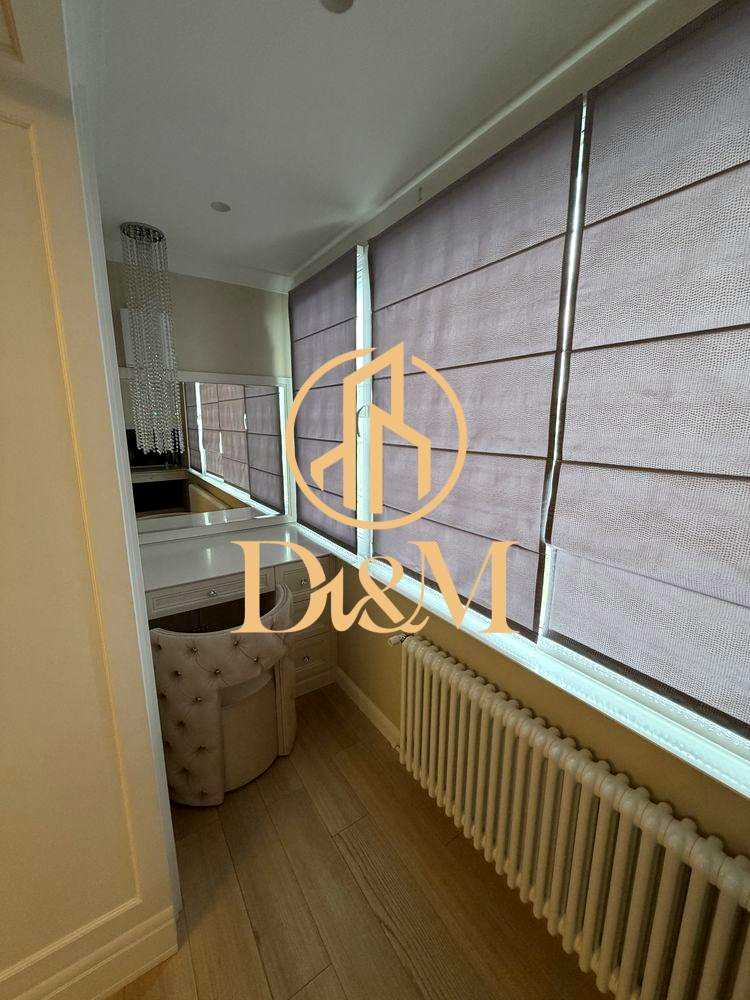 1877295964383904