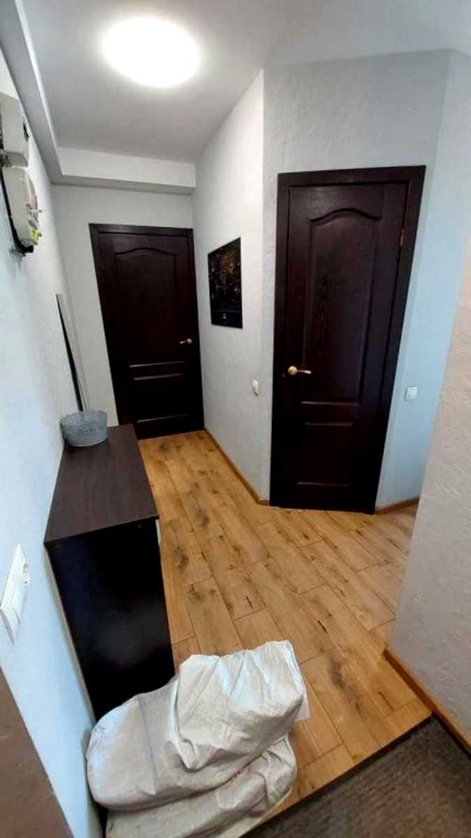 1877296064117394