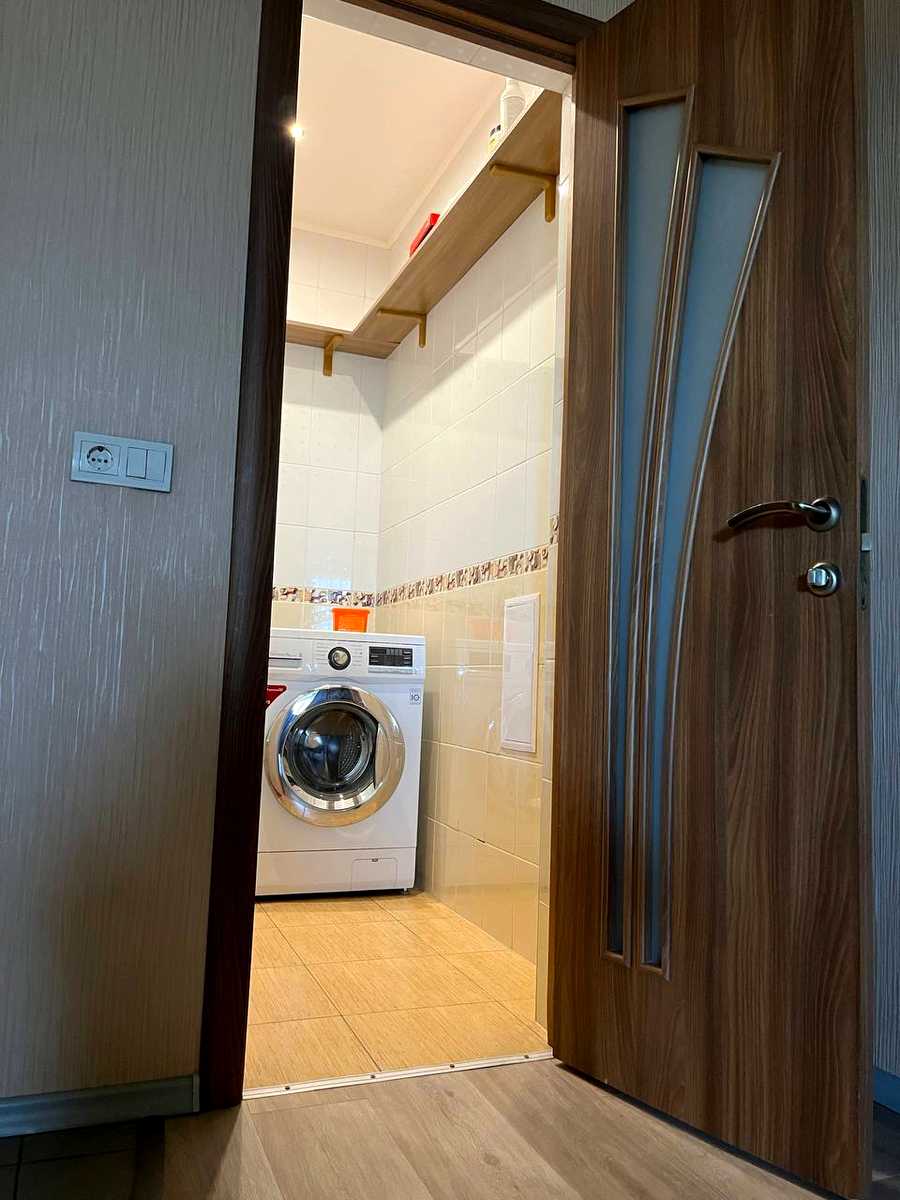 1877296252307454