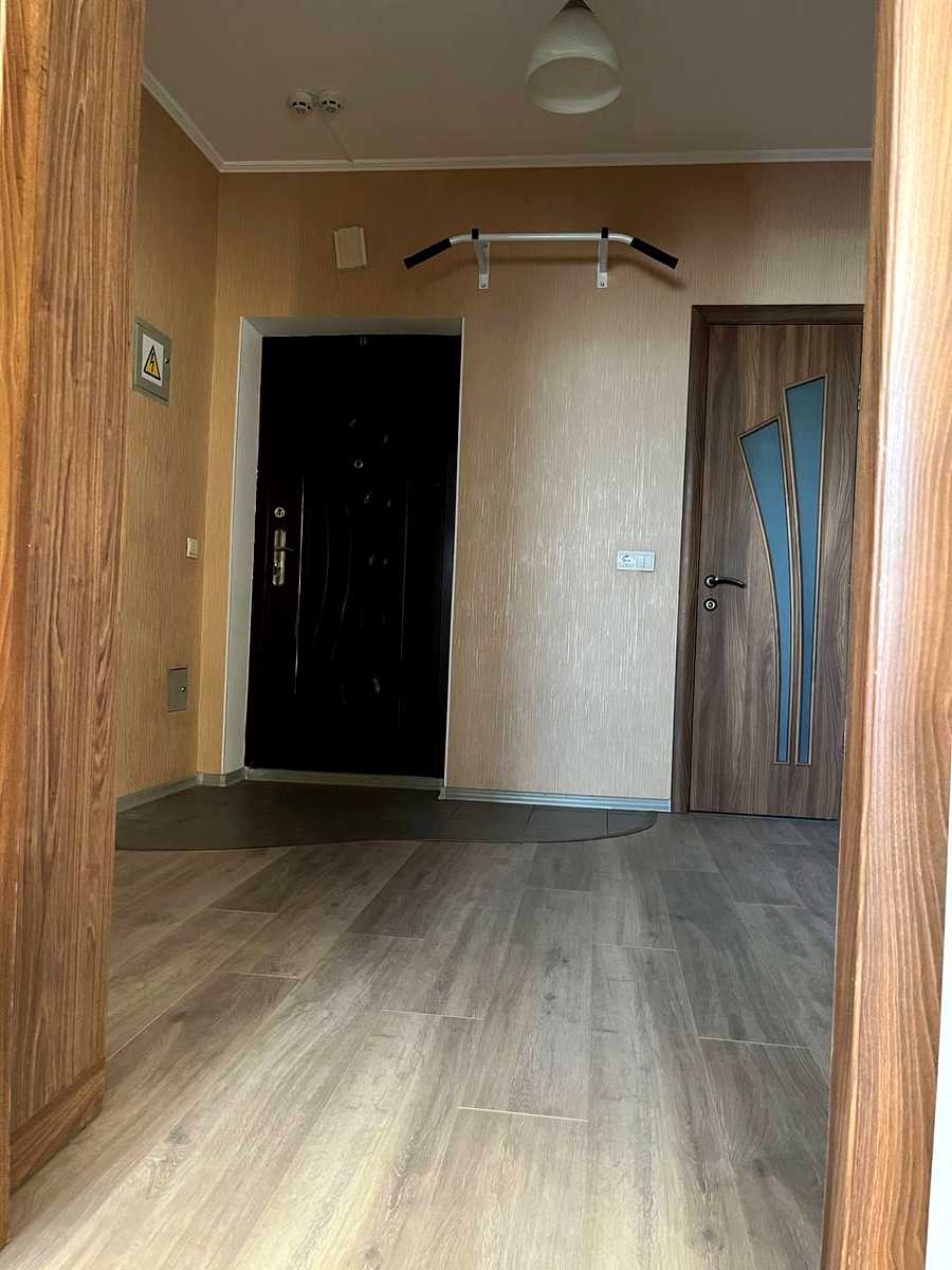1877296252355965