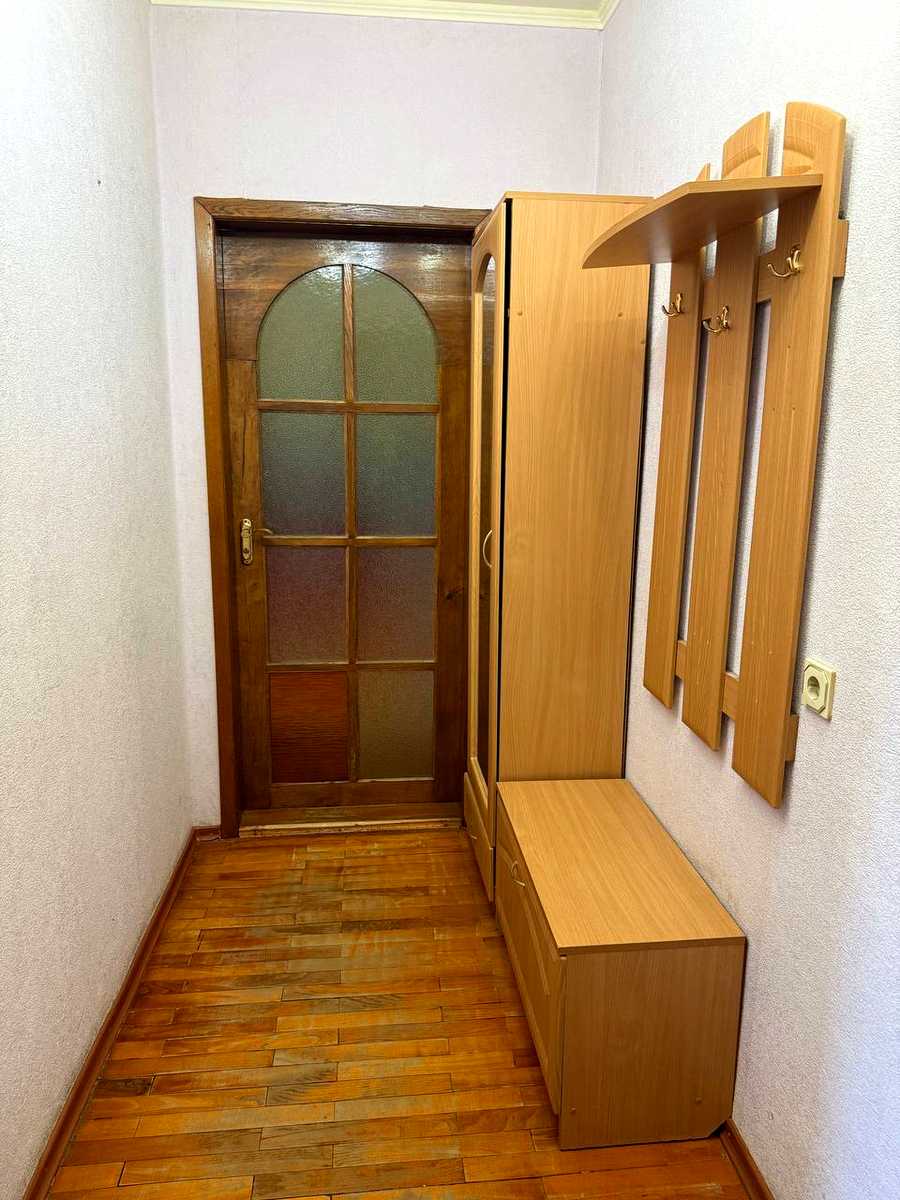 1877296528207017