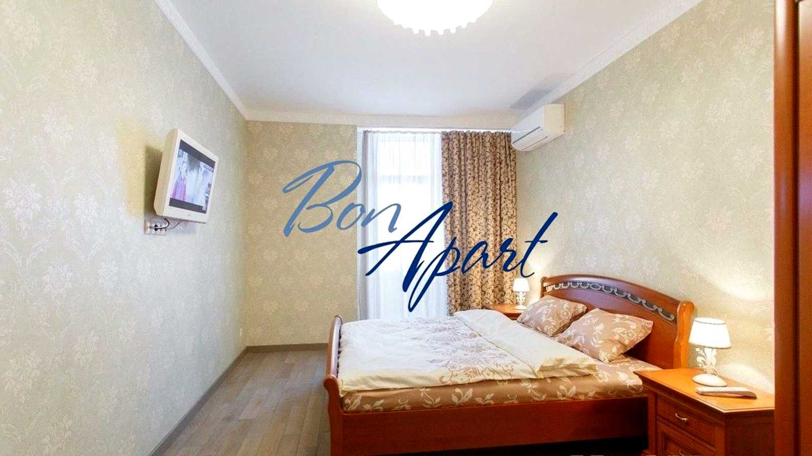 1877296799446367