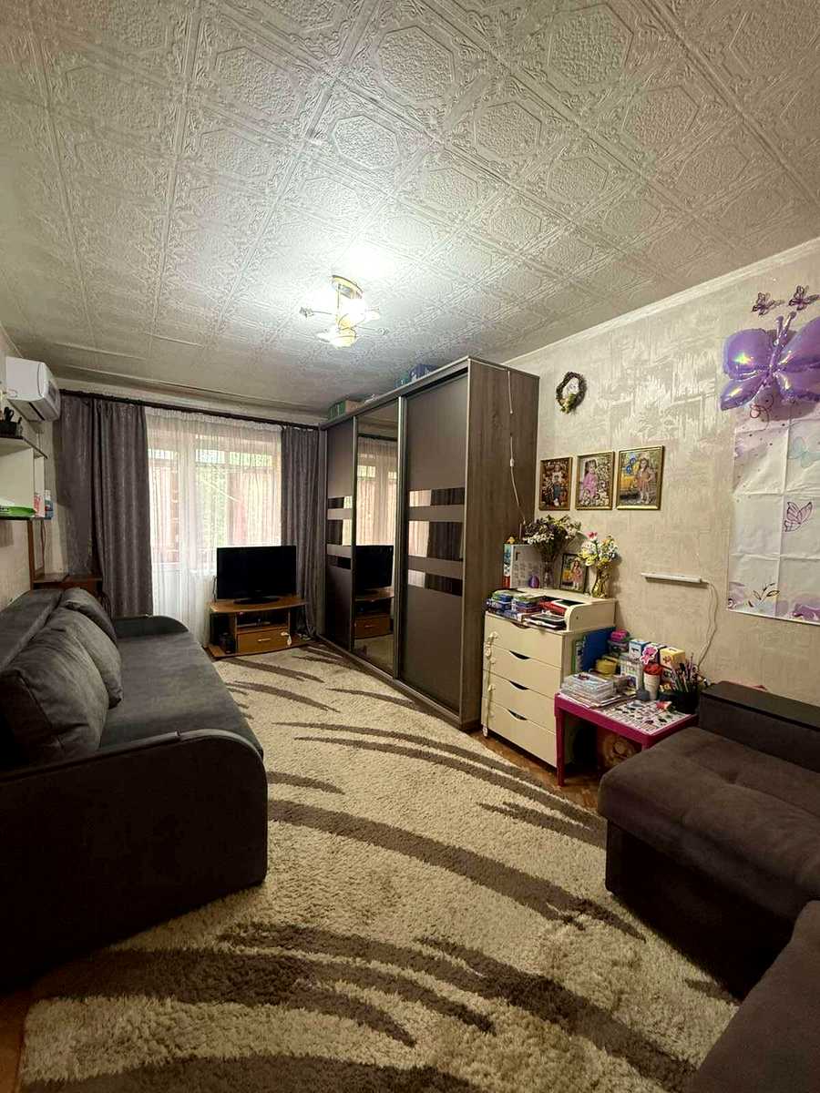 1877297039378205