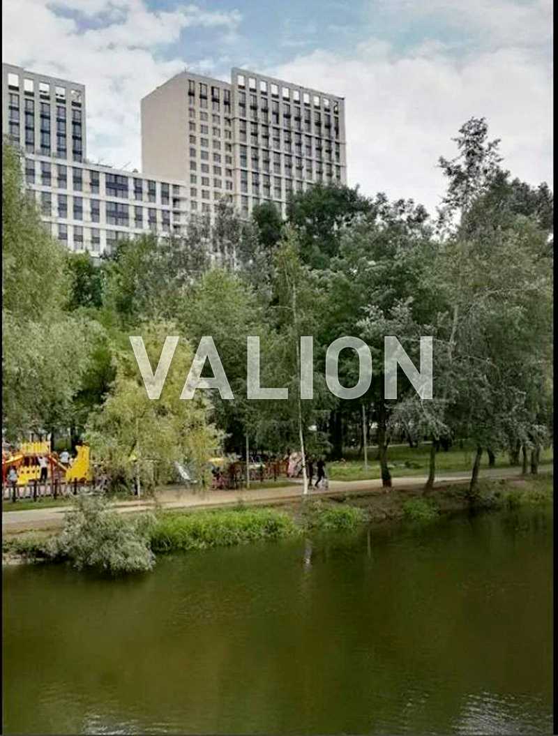 1877298688293529