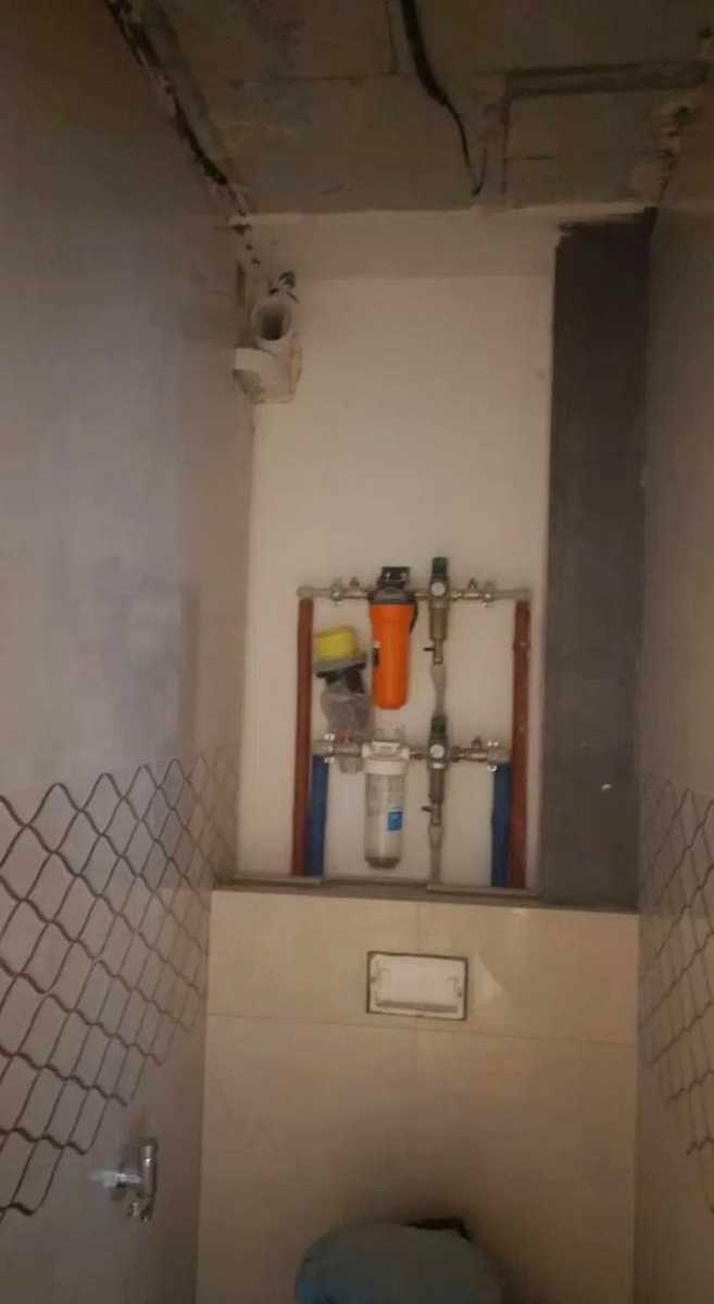 1877298857419844