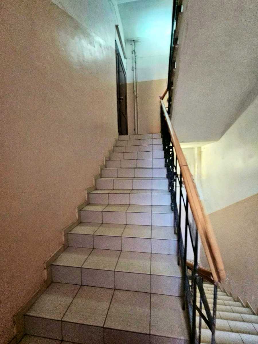 1877298991850806