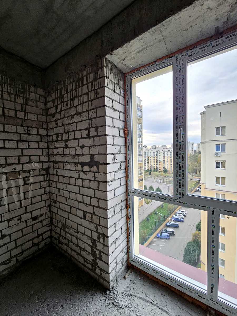 1877299805240595