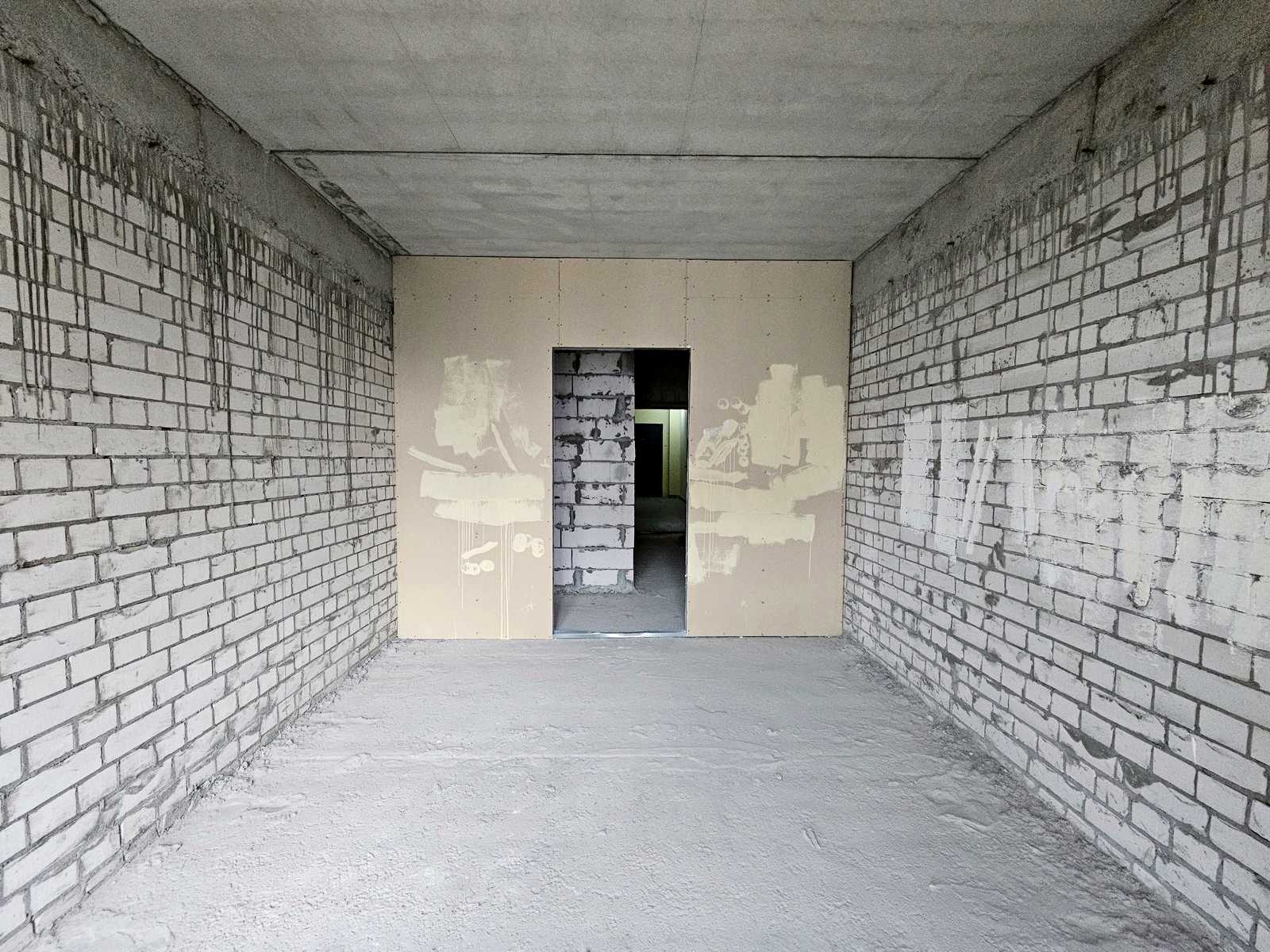 1877299806125601