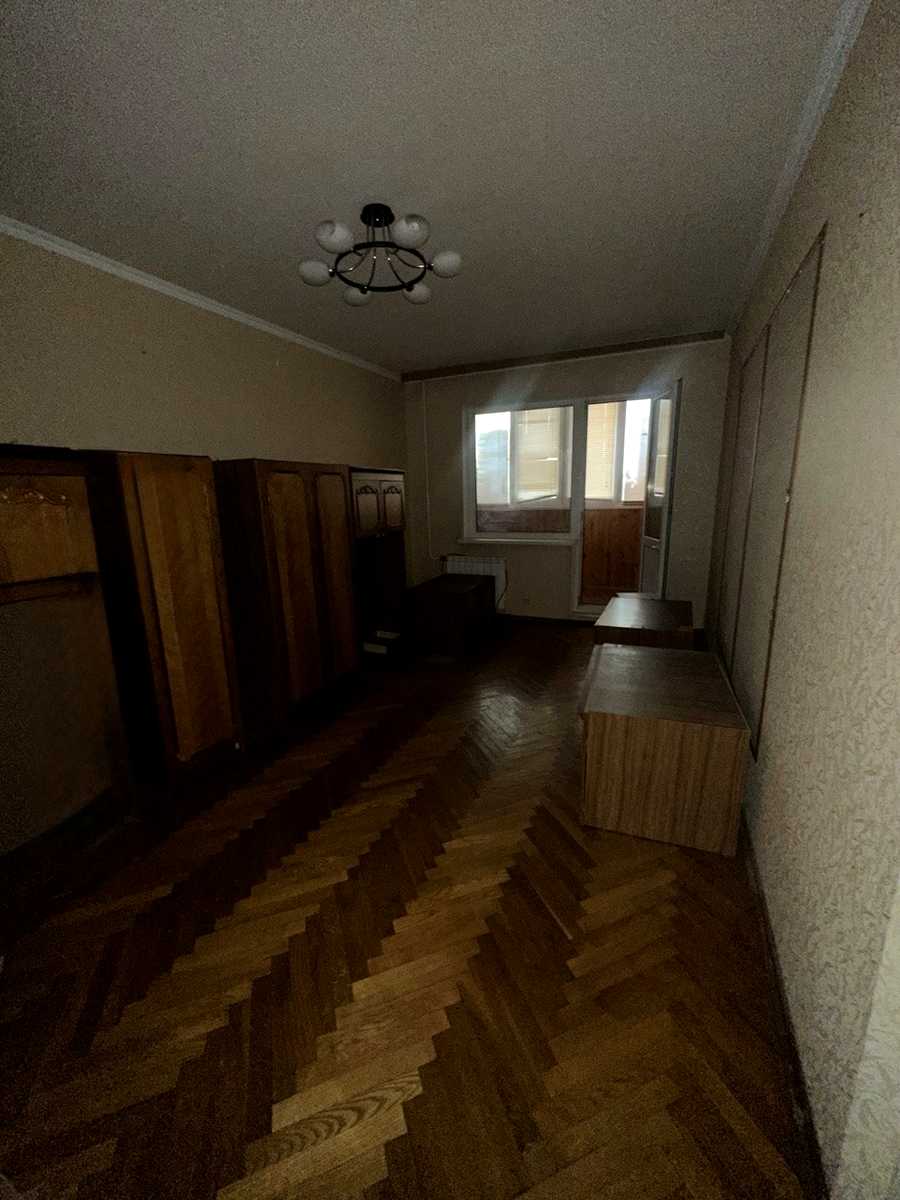 1877300011390489