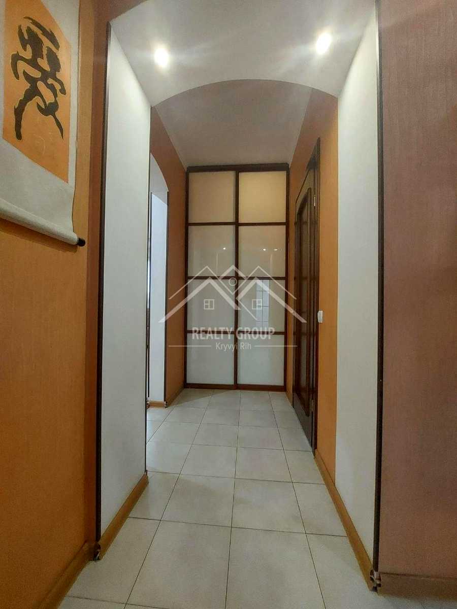 1877300127585332