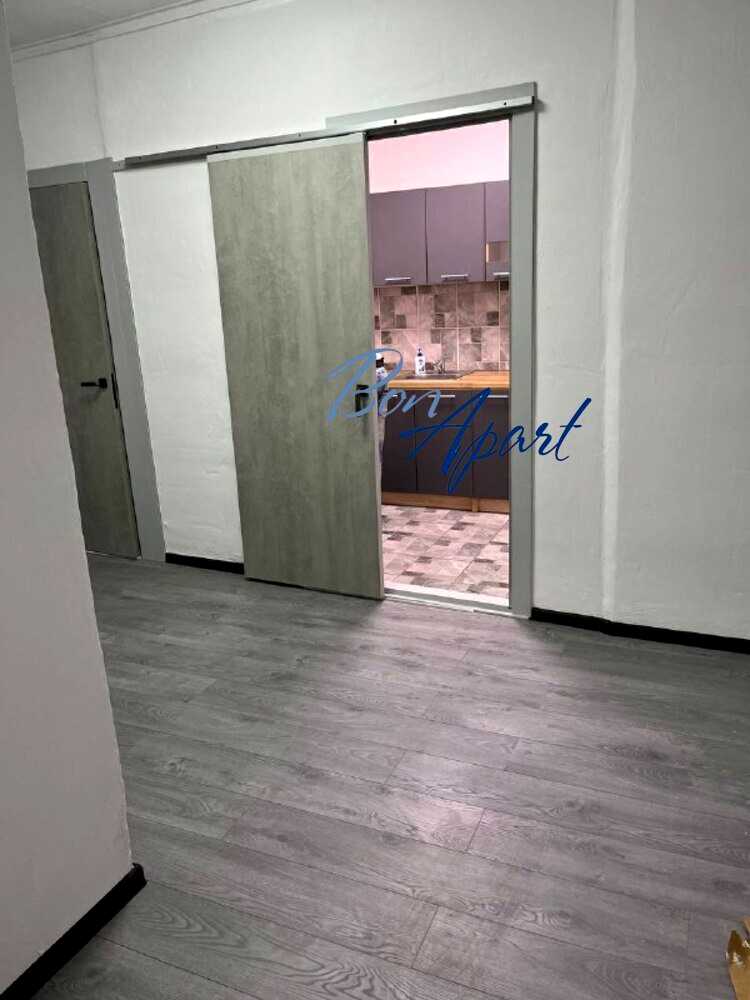 1877300304467854