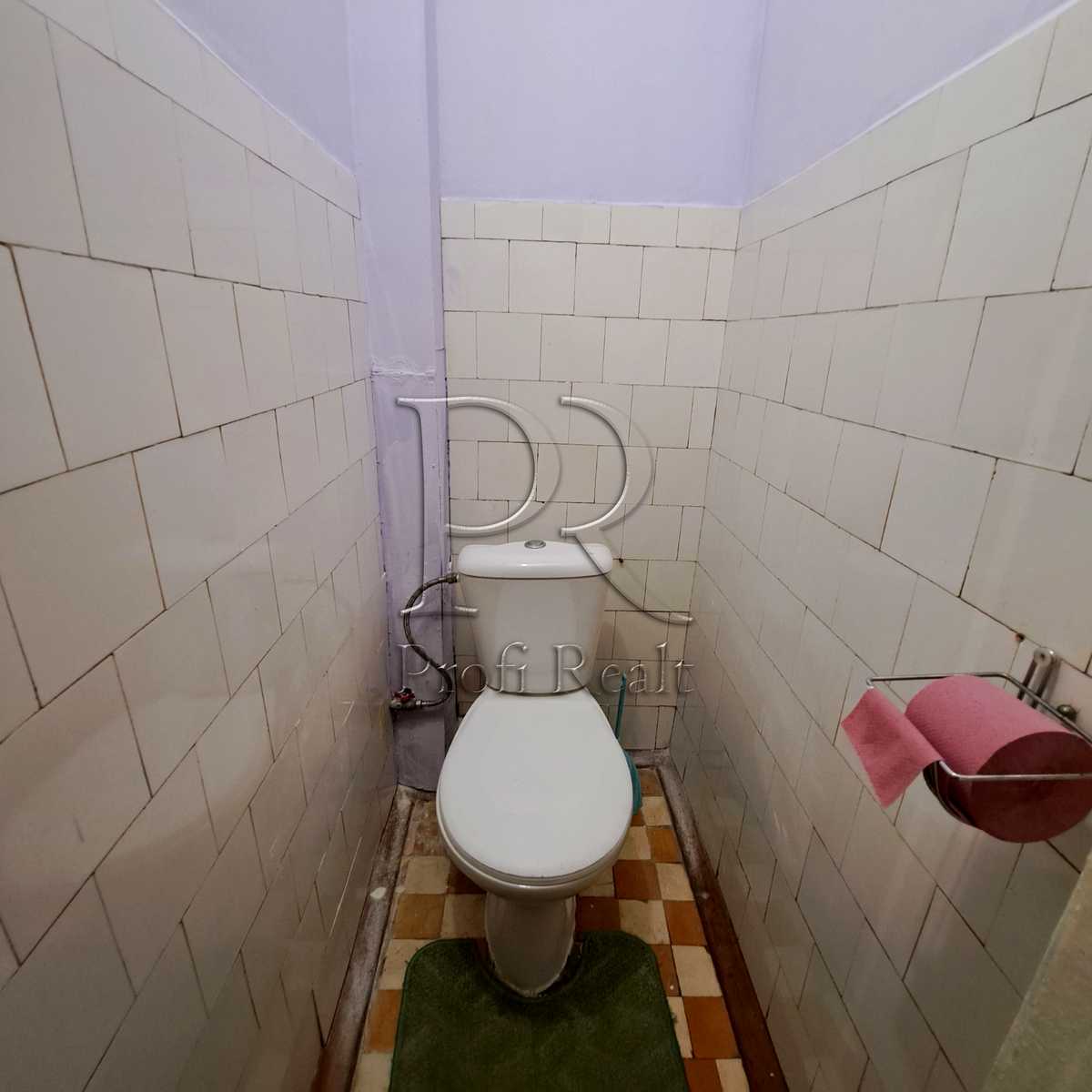 1877300316158081