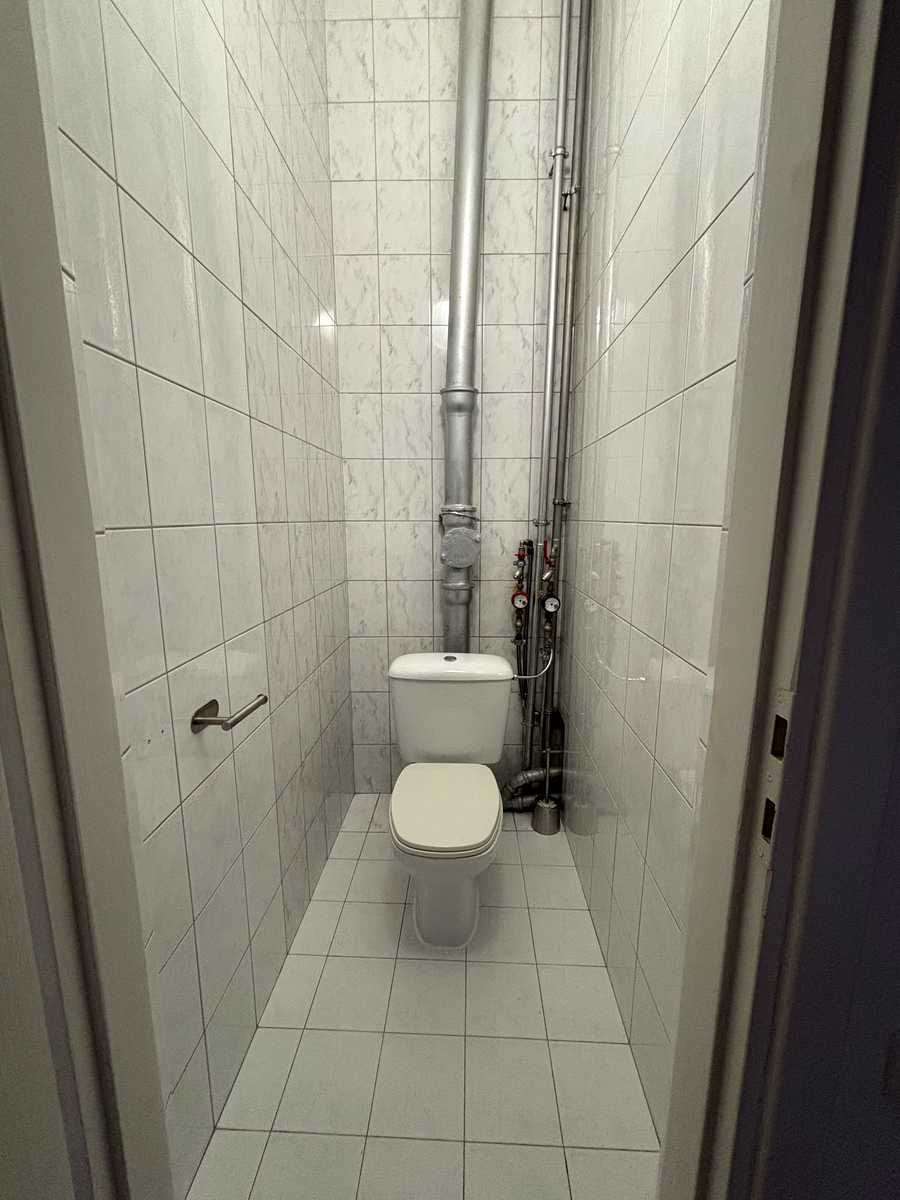 1877300331935573