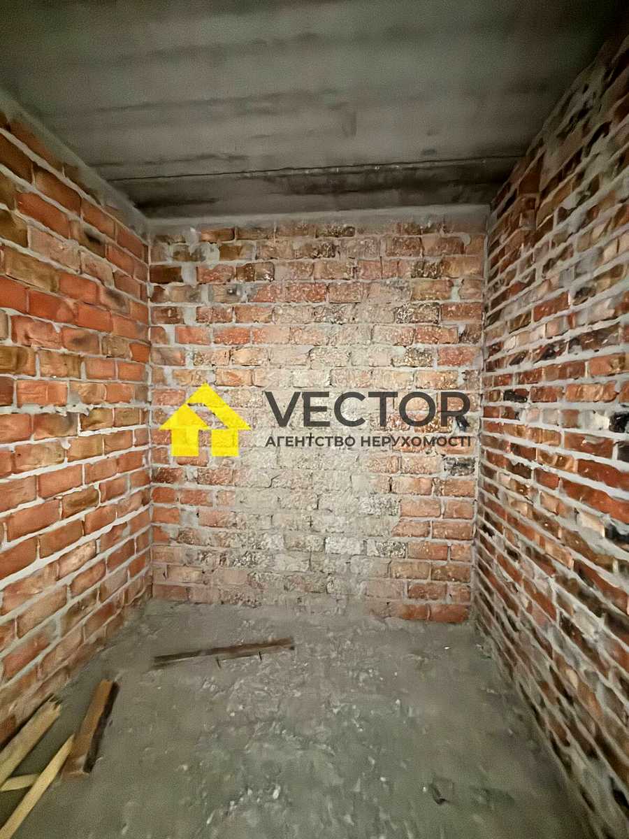 1877300822502290