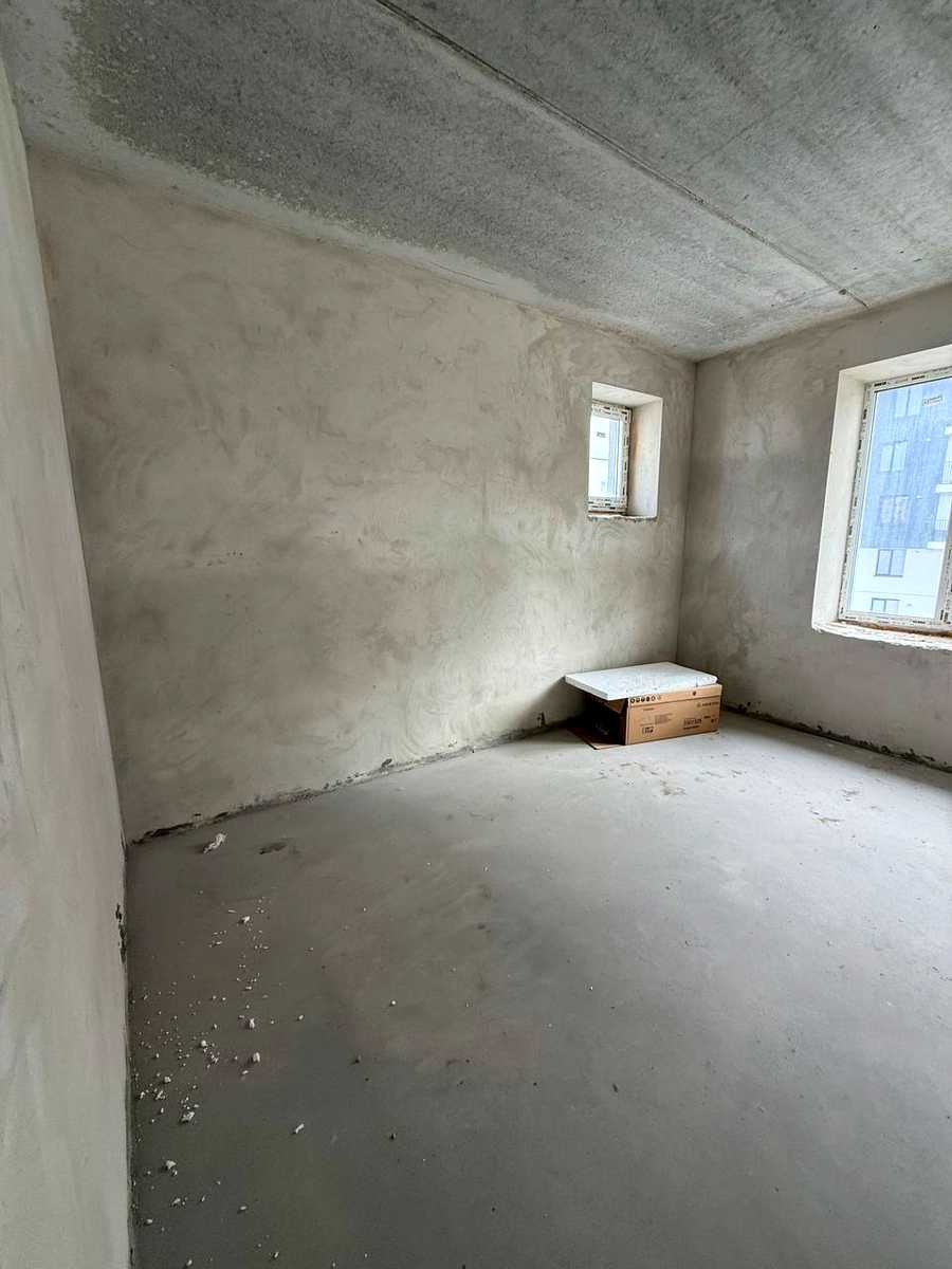 1877302521797635