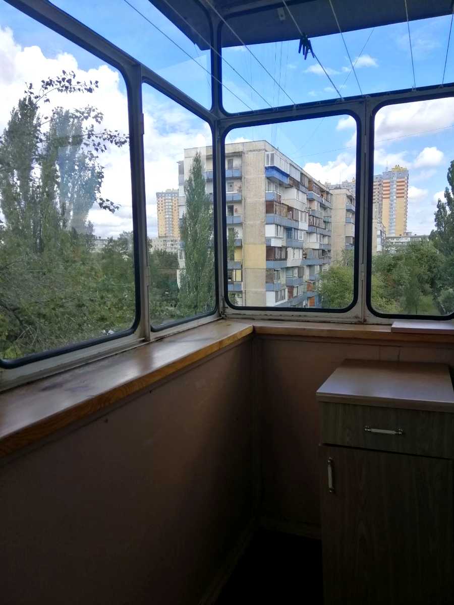 1877302908643344