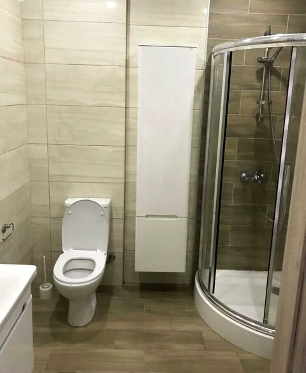 1877302957916797