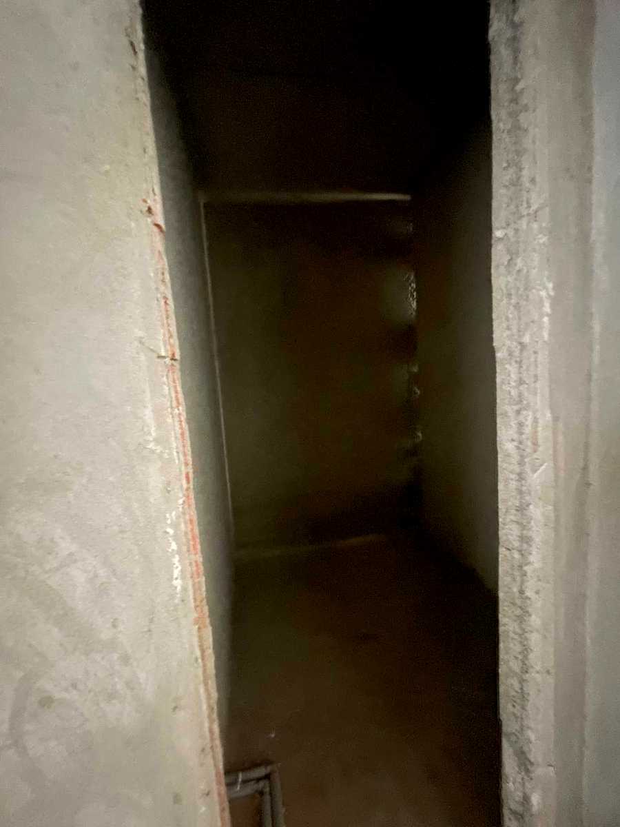 1877303136474946