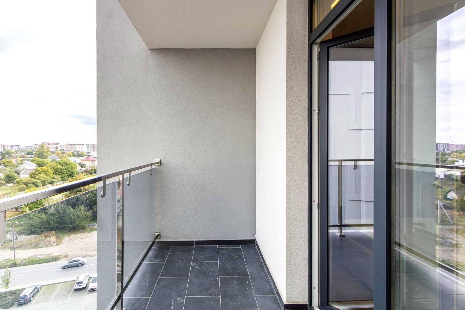 1877303587407857