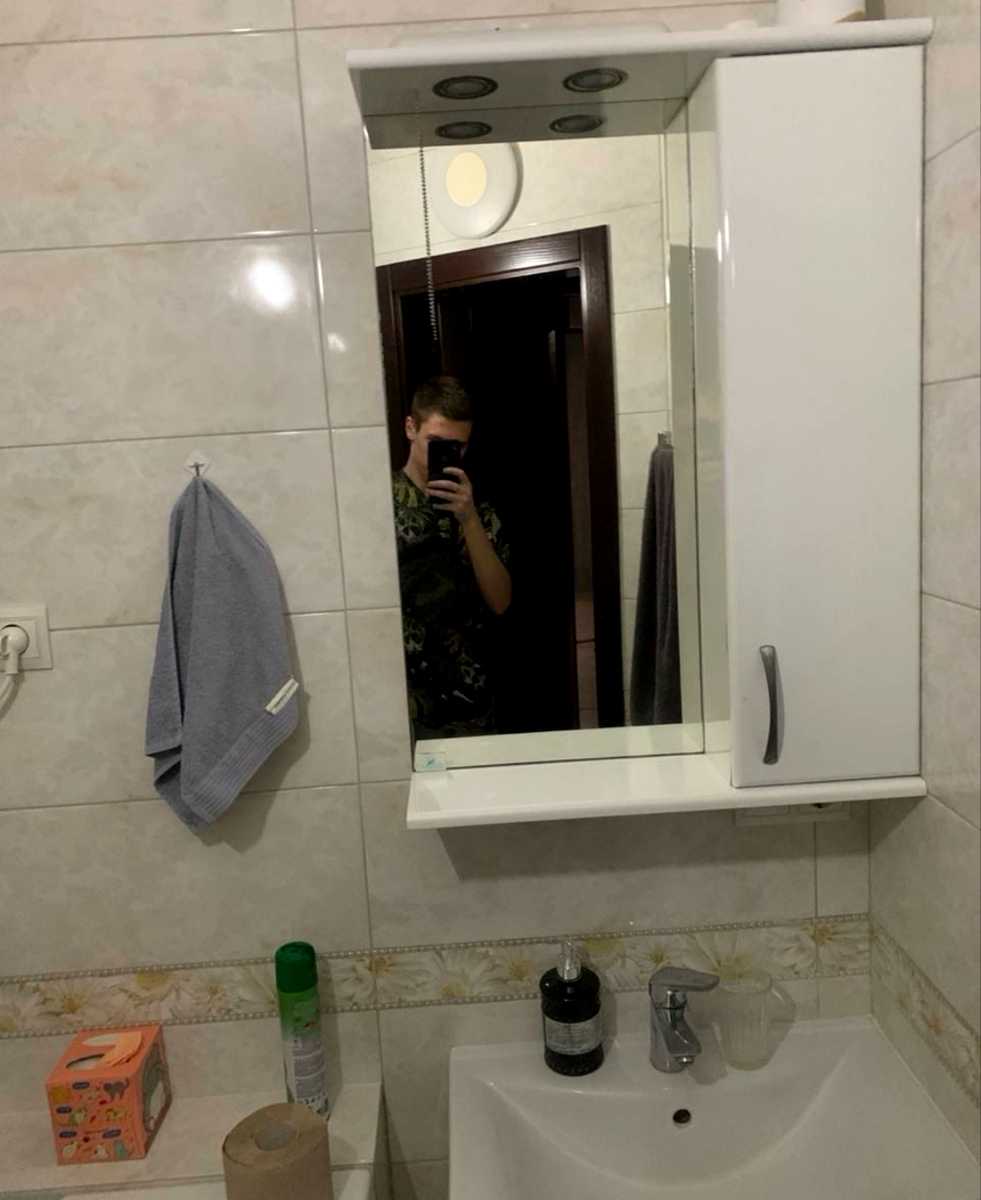 1877305434841759