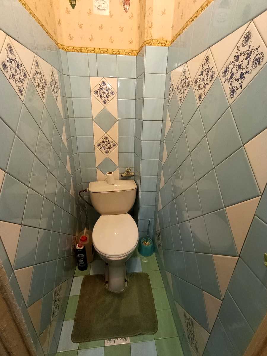 1877305877223679