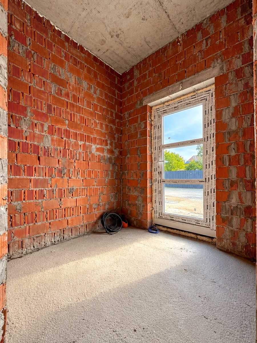 1877305972878851