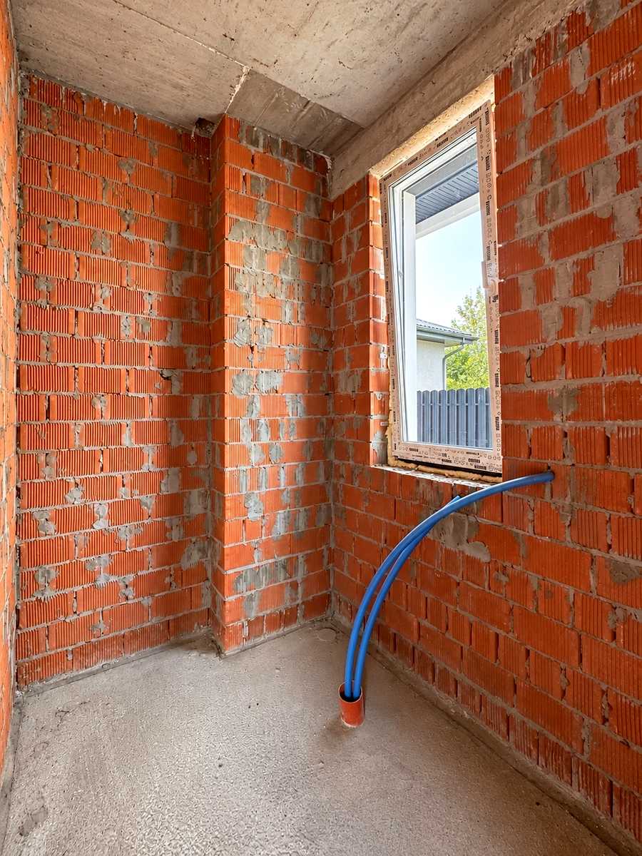 1877305973289339