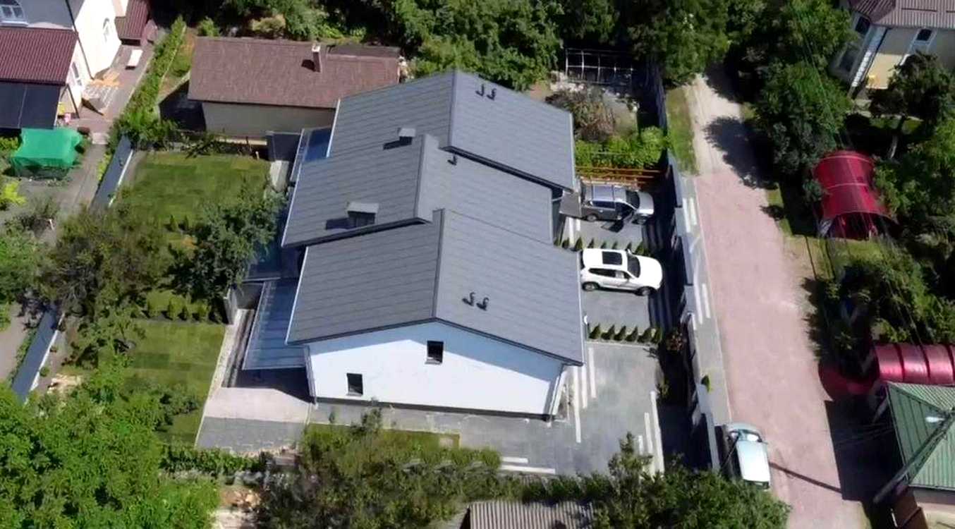1877306131760122