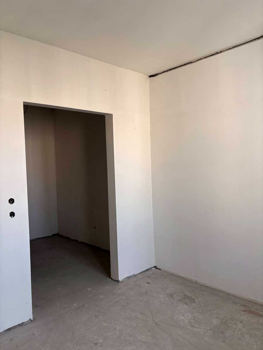 1877306174677903