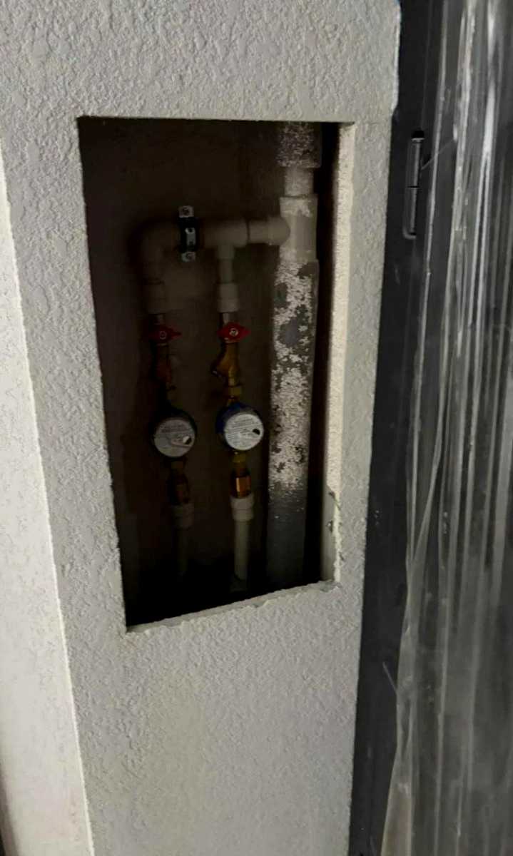 1877306197350441