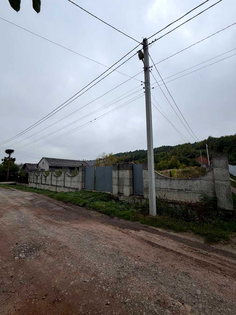 1877306719733340