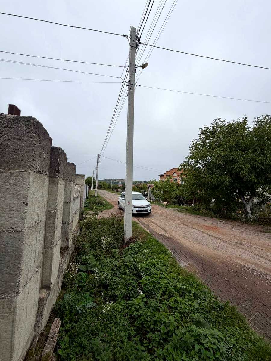 1877306720524403