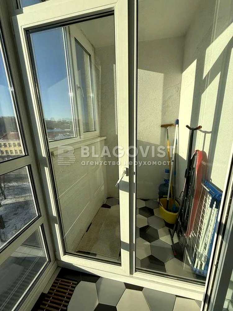 1877306786589331