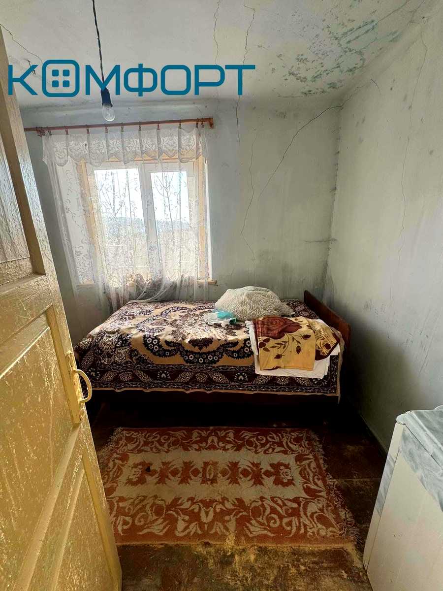 1877309401547880