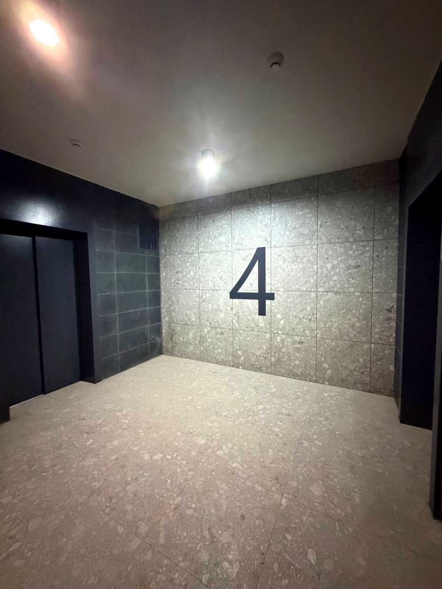1877310471663499