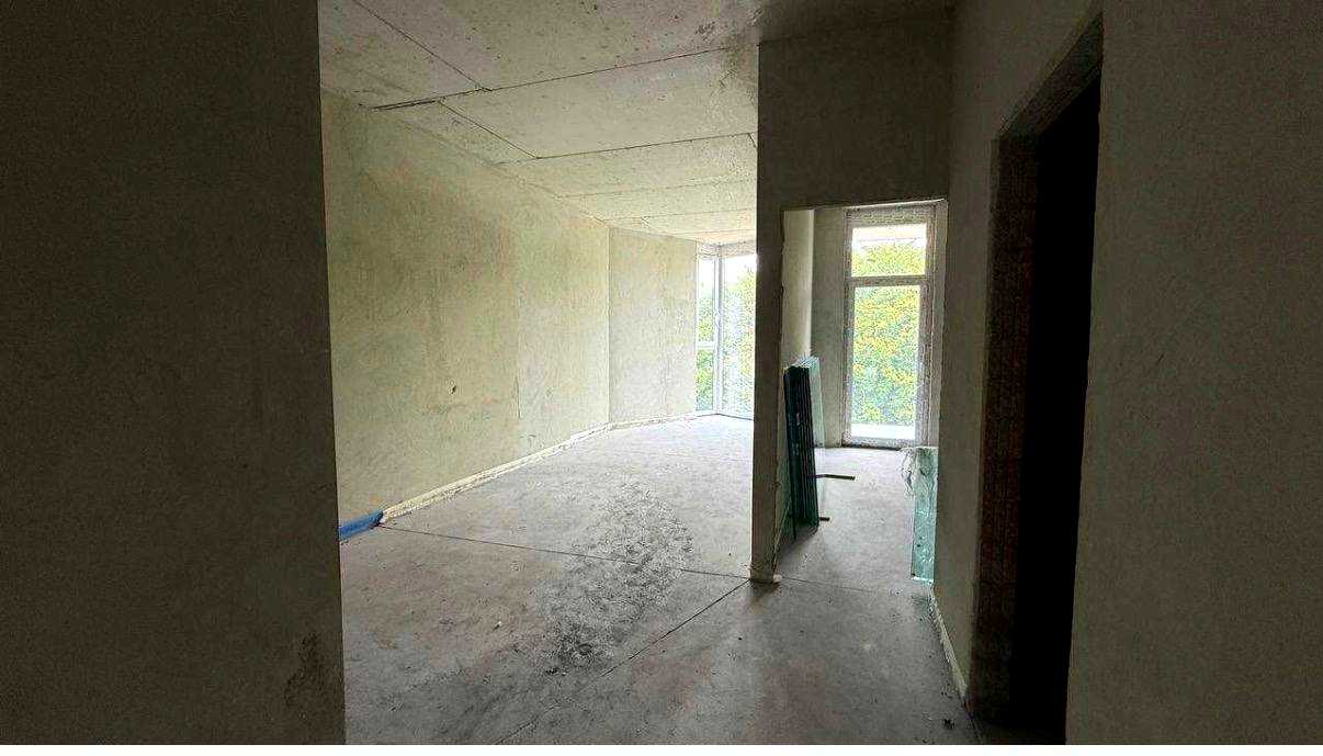 1877311919020683