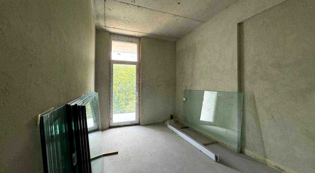 1877311919092583