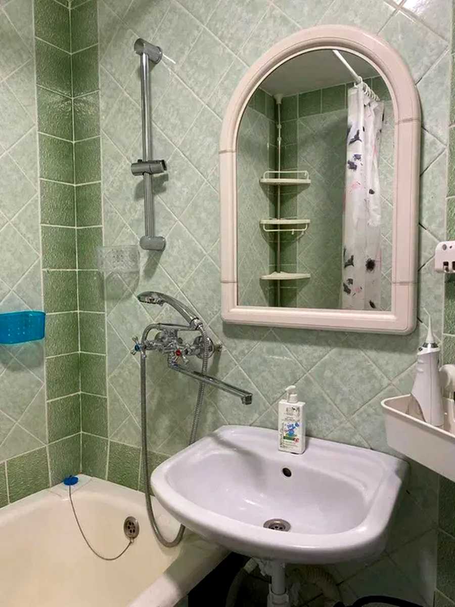 1877312438189552