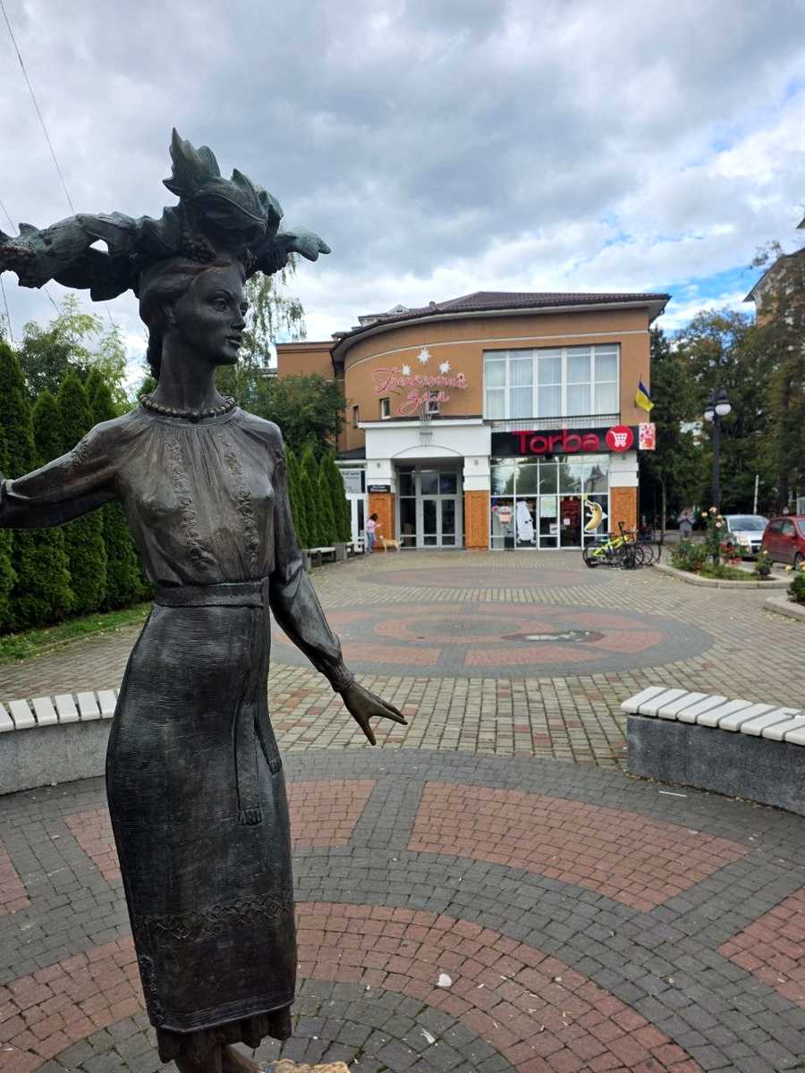 1877312535187552