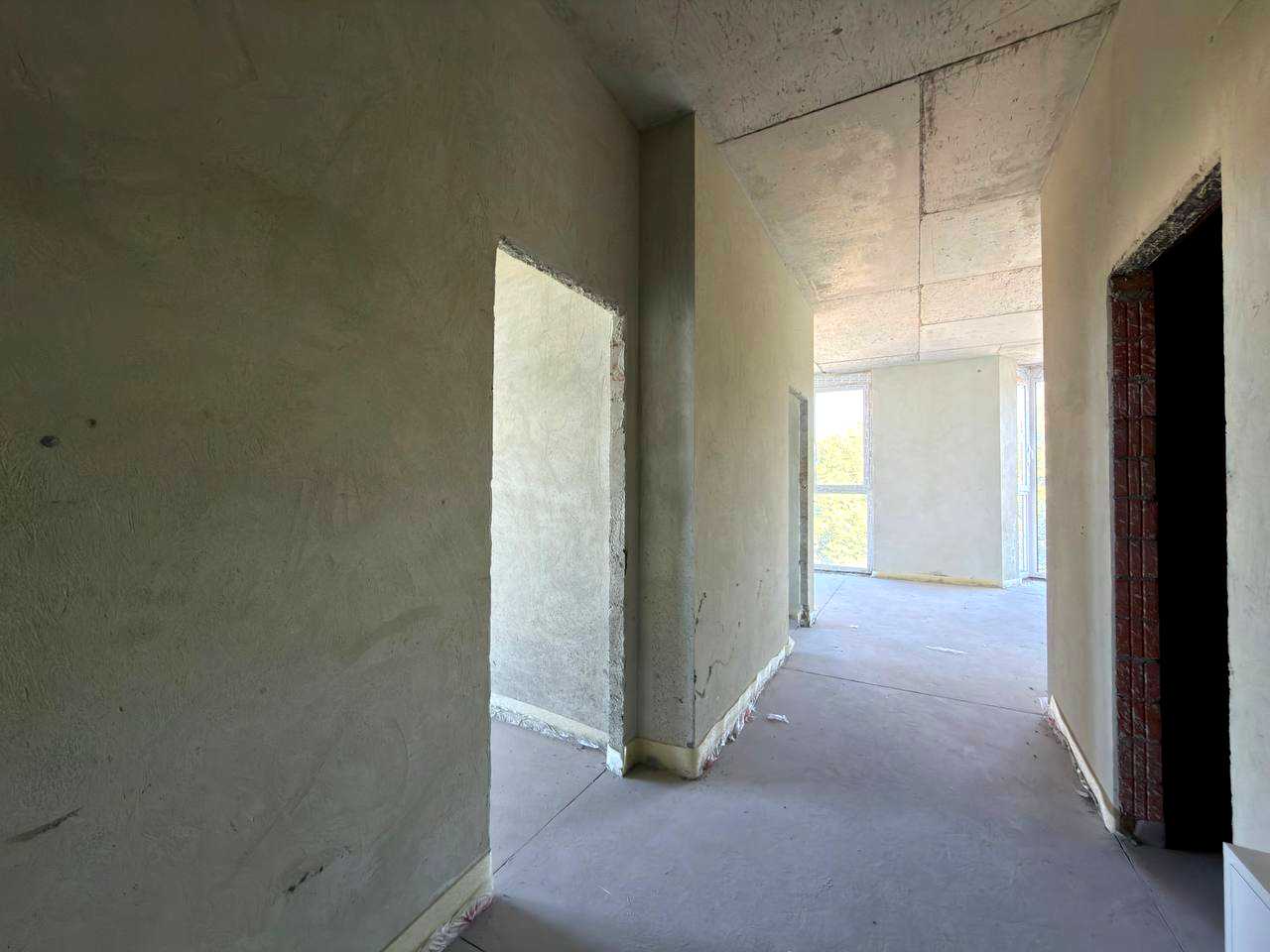 1877312910668676